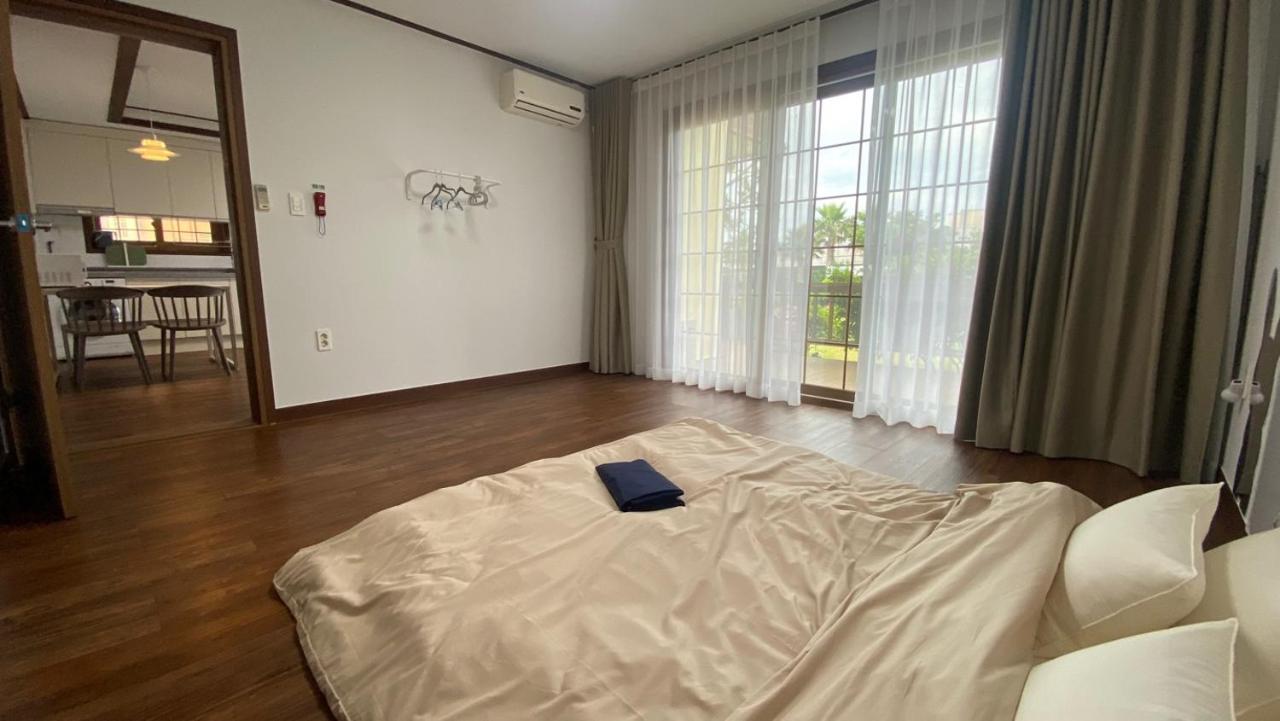 제주 시간여행 휴양 펜션 외부 사진
